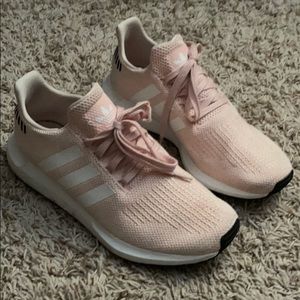 Like New Pink Adidas Tennis Shoes